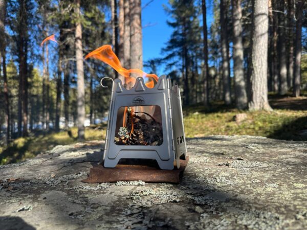 Kvistbrenner som selges i gårsbutikken og nettbutikken til Haugen gård i Femundsmarka
